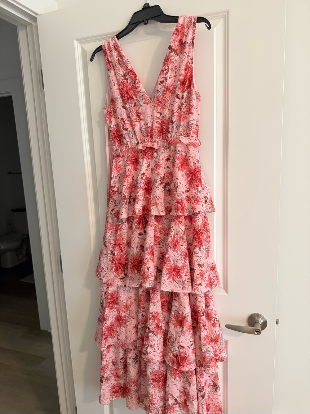Chelsea28 Pink Floral Tiered V-Neck Maxi Dress